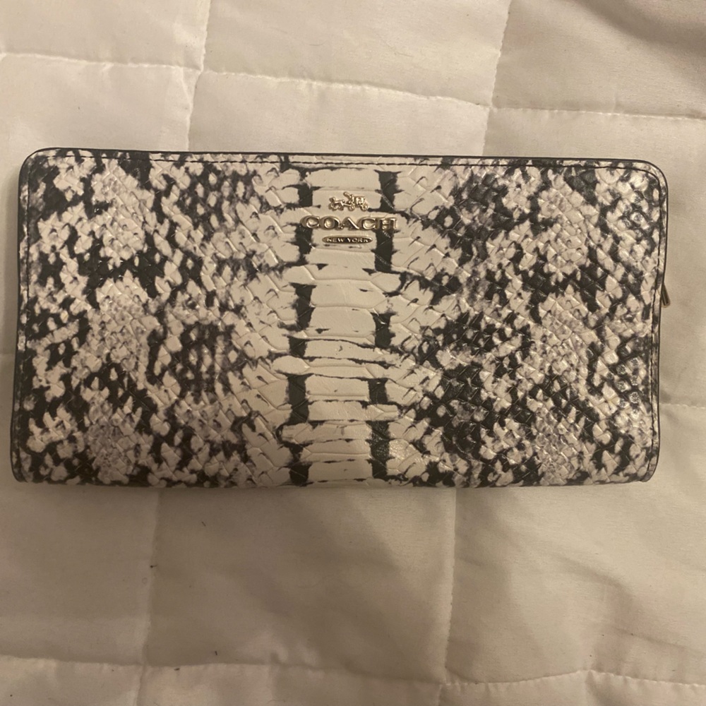 Coach wallet